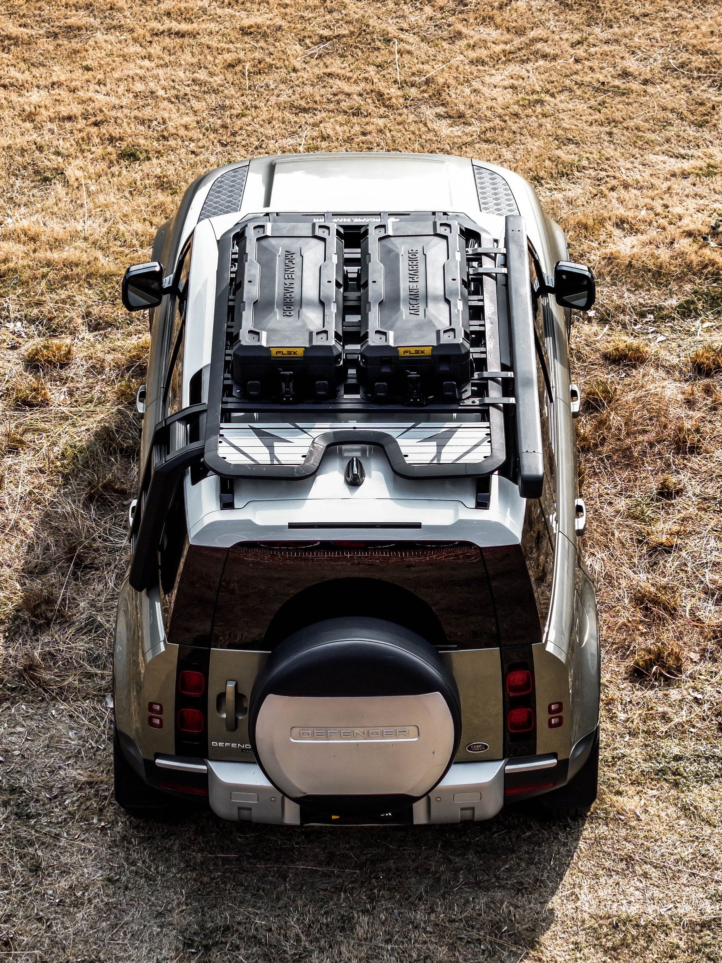 LANDROVER DEFENDER ランドローバー ディフェンダー110 STORM ルーフラック (LOWタイプ)