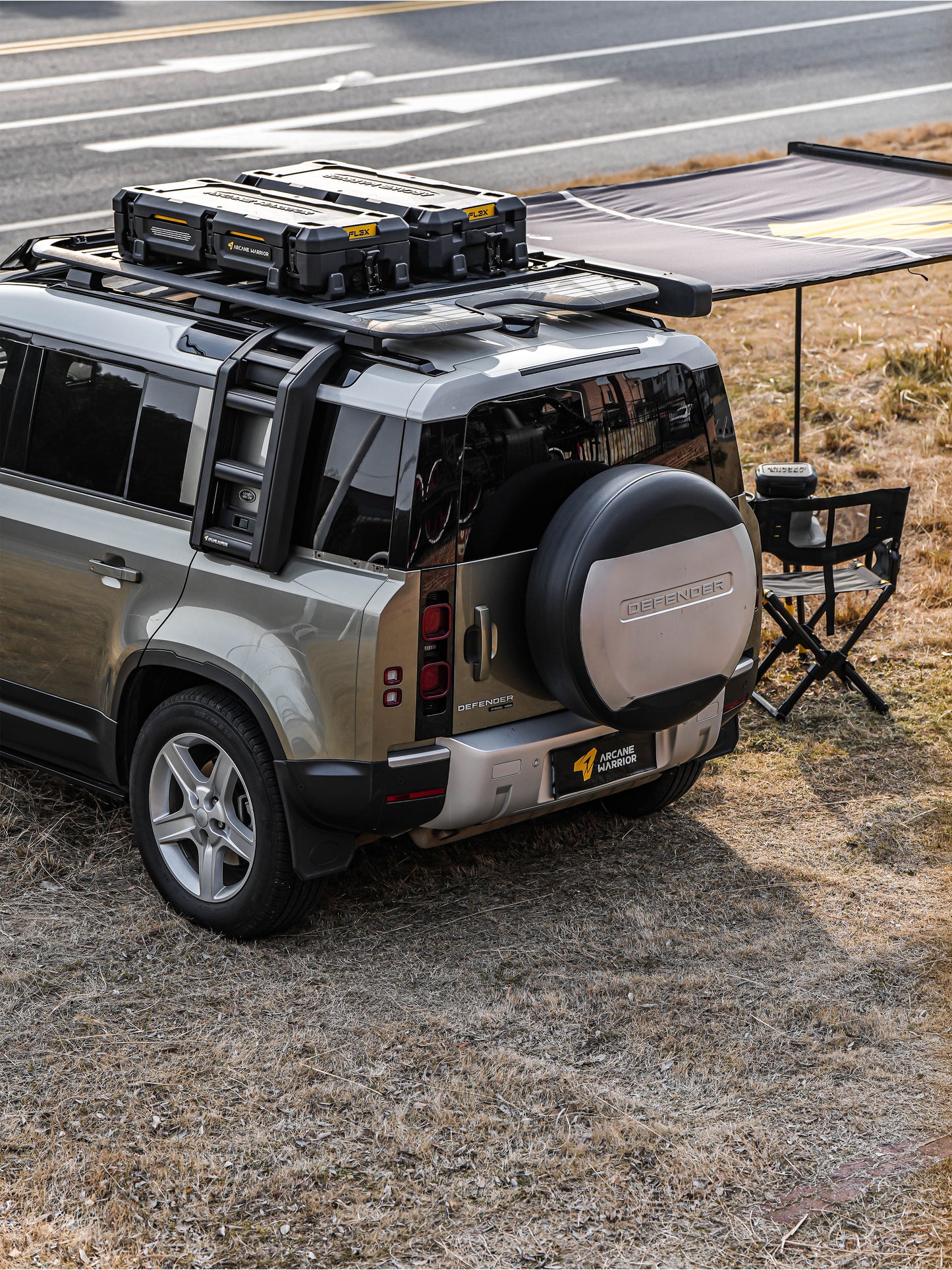 LANDROVER DEFENDER ランドローバー ディフェンダー110 STORM ルーフラック (LOWタイプ)