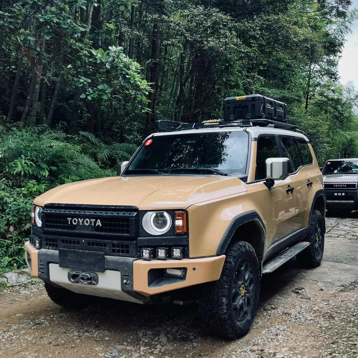 TOYOTA LC250 トヨタ LC250 STORM ルーフラック
