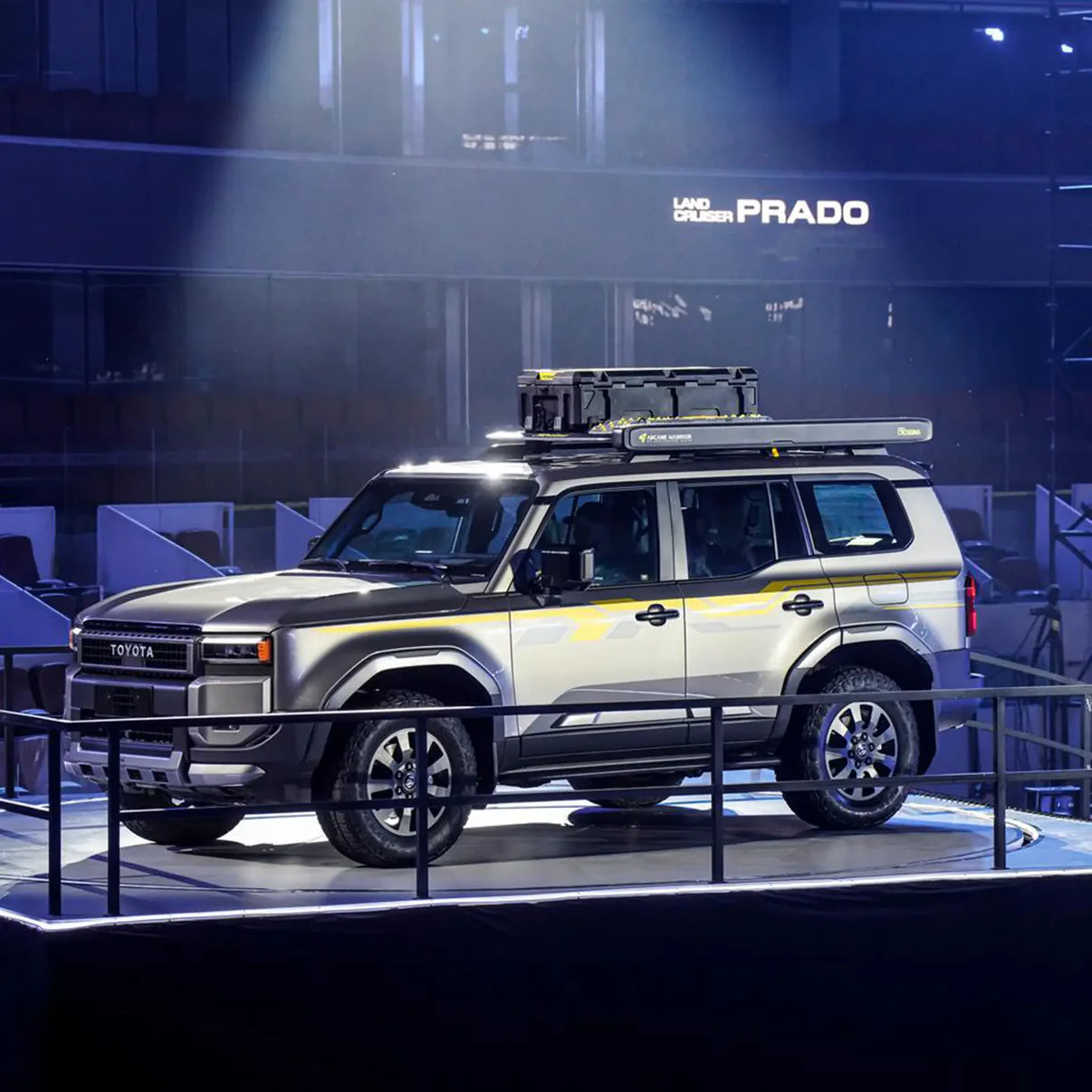 TOYOTA LC250 トヨタ LC250 STORM ルーフラック