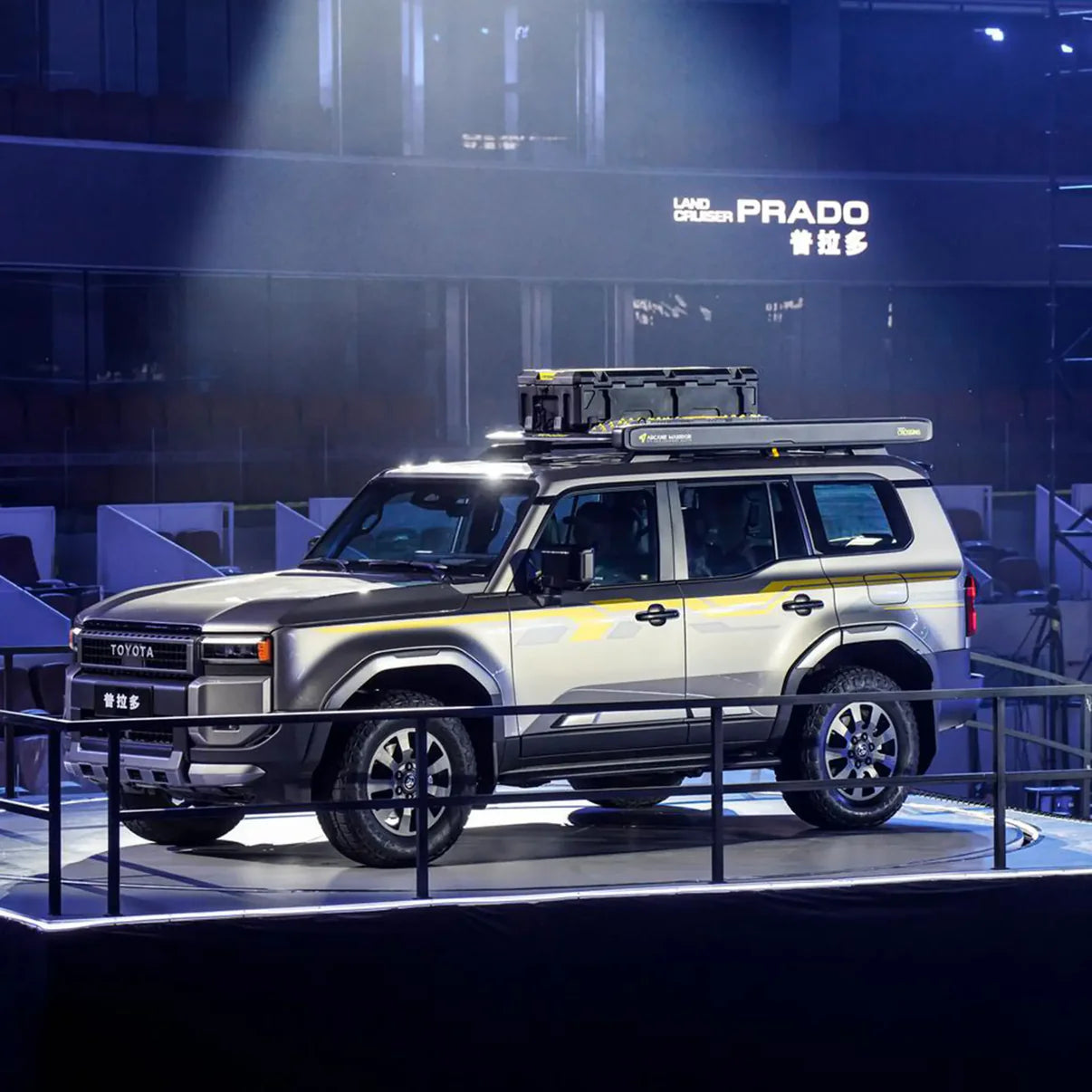 TOYOTA LC250 トヨタ LC250 STORM ルーフラック