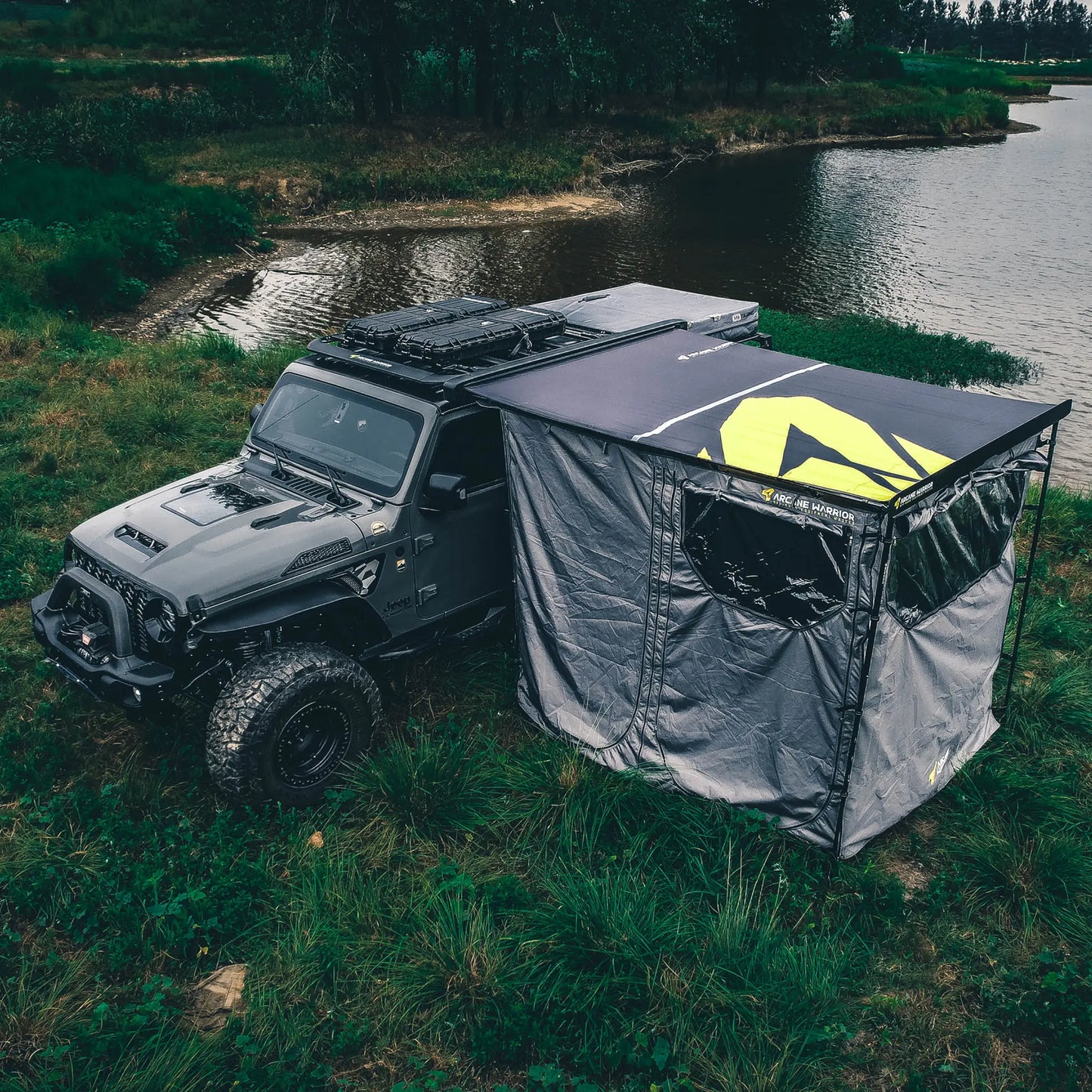 ハードコアオーニング用フロア付きオーニングルームPRO