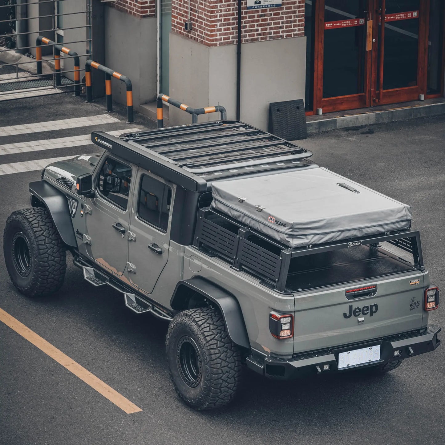 JEEP グラディエーター JT STORM ルーフラック