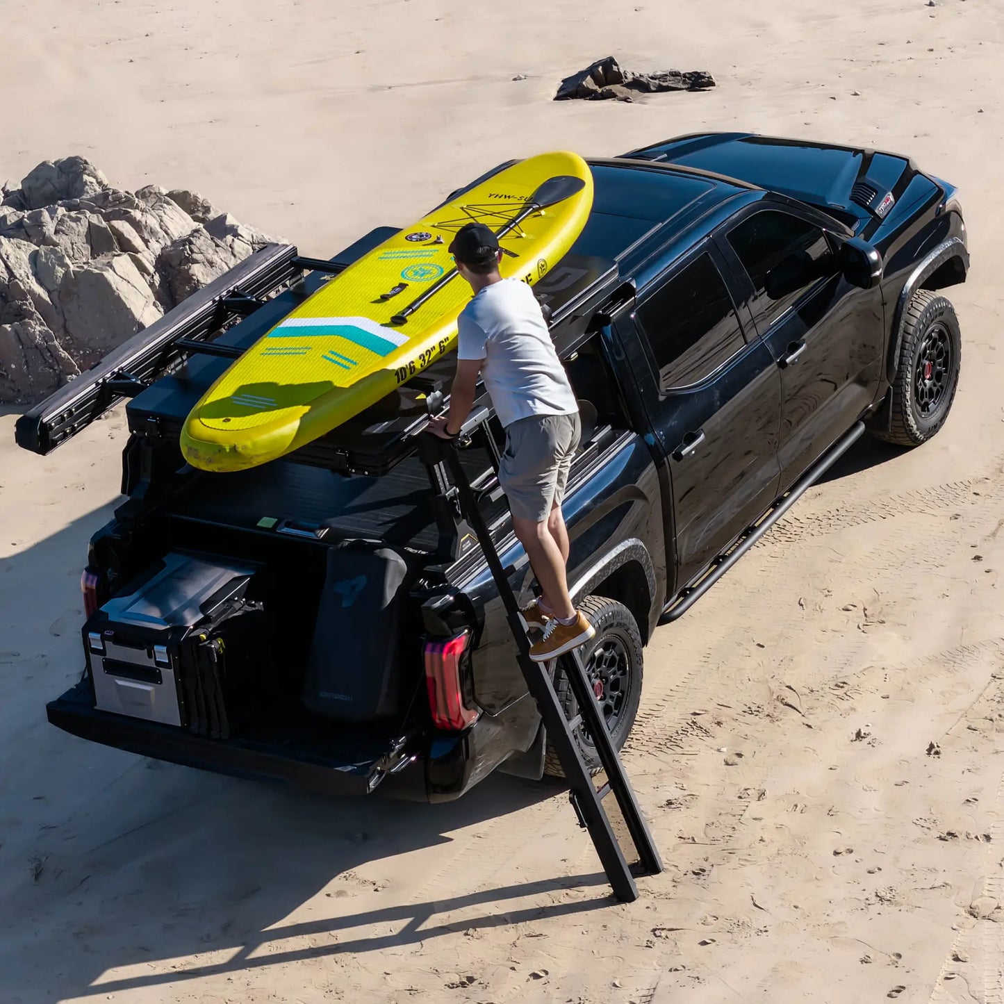 REVOLVE PIVOT MASTER X90 ルーフラックラダー